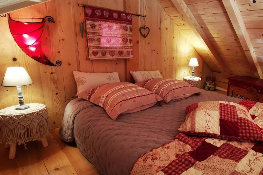 Au Petit Chalet Avec Son Spa - Escapade En Amoureux ! Cruet Exterior foto
